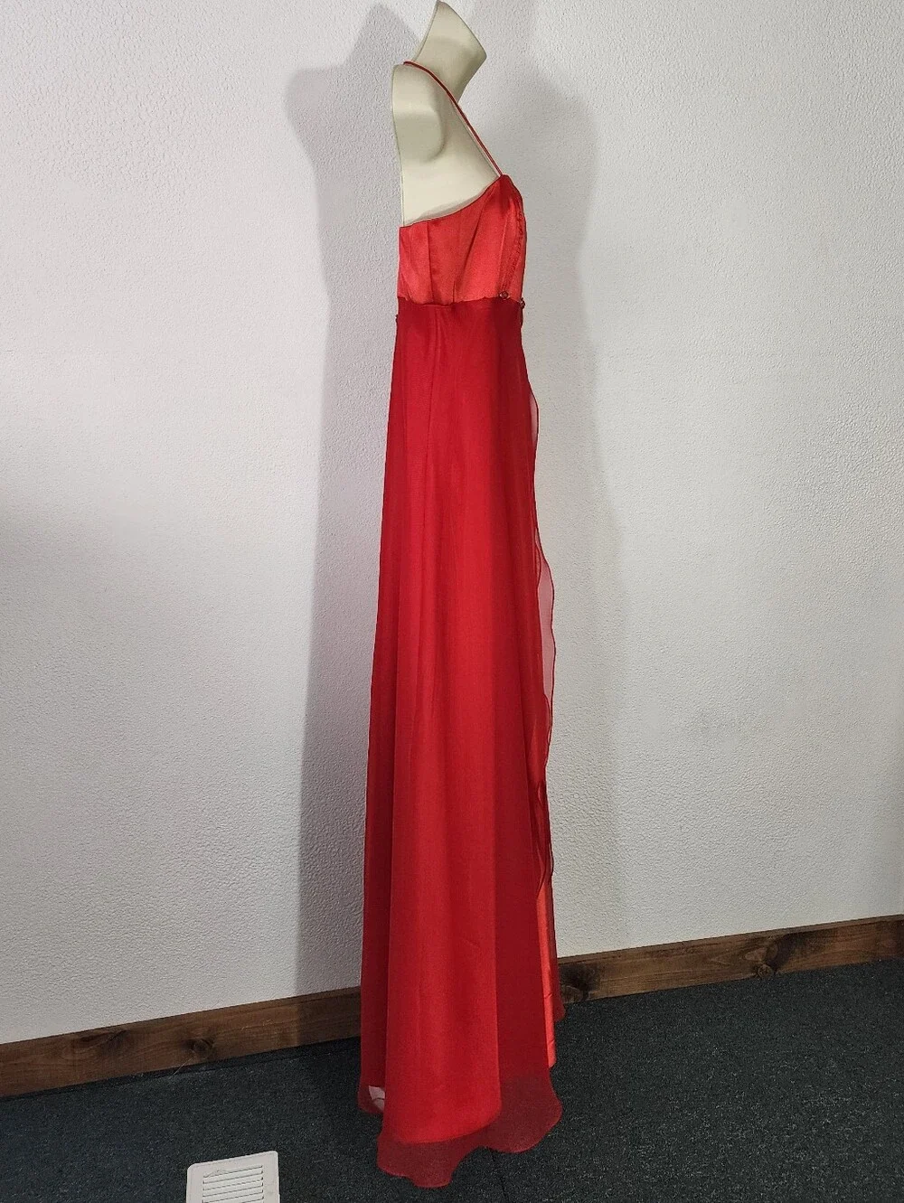Milano Dress Spaghetti-Strap Rose Detail Full Length Formal Evening Red Size XL - Picture 12 of 17